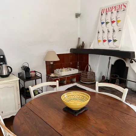 Maisonette Palazzu Semesterbostad *